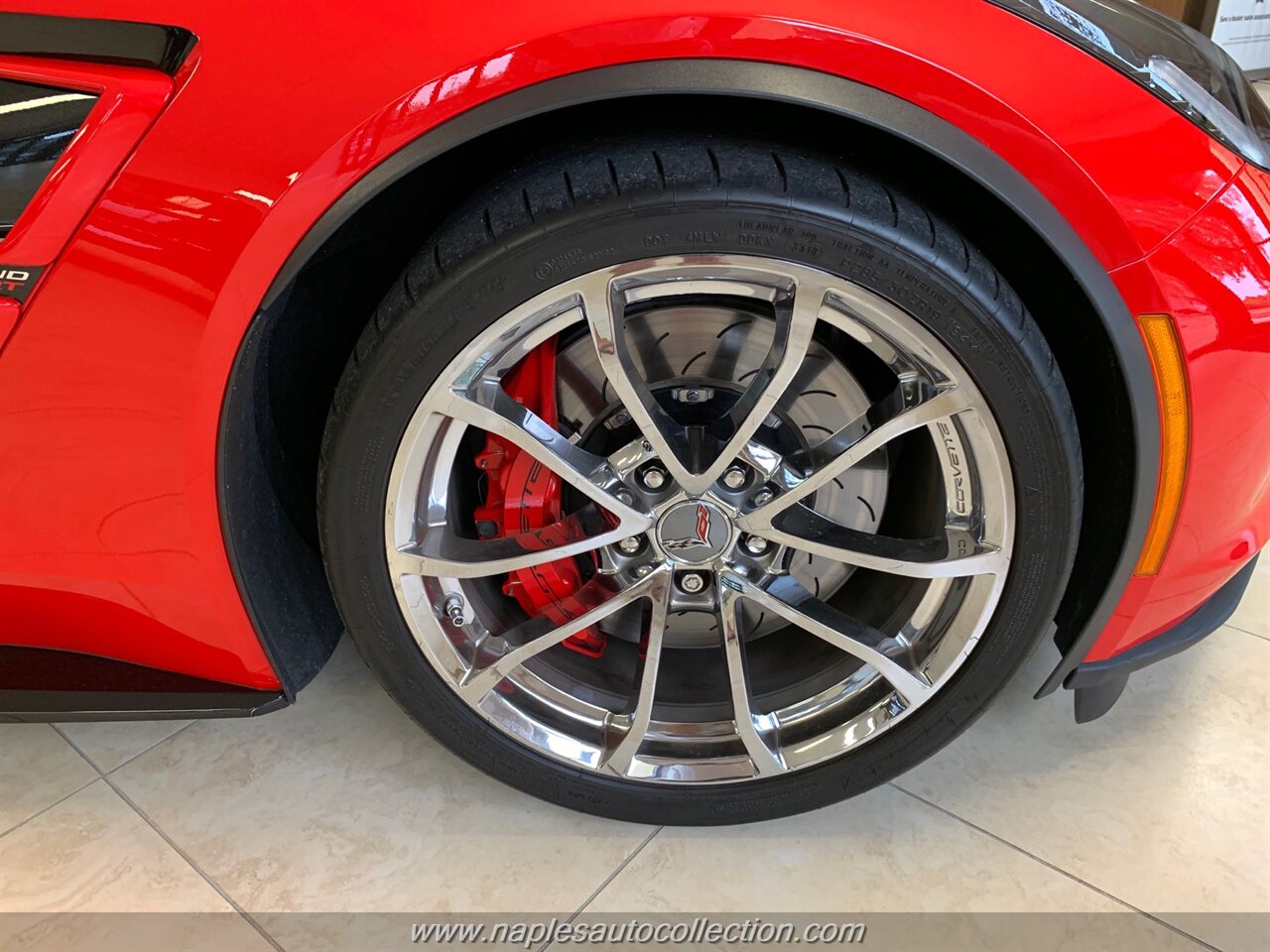2019 Chevrolet Corvette Grand Sport   - Photo 11 - Fort Myers, FL 33967