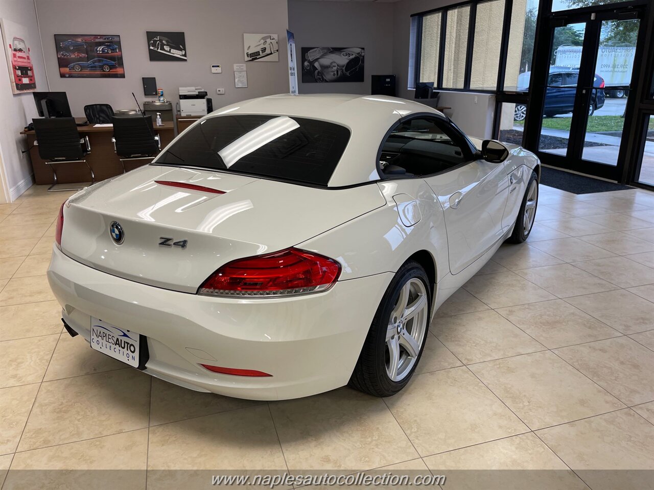 2013 BMW Z4 sDrive28i   - Photo 16 - Fort Myers, FL 33967