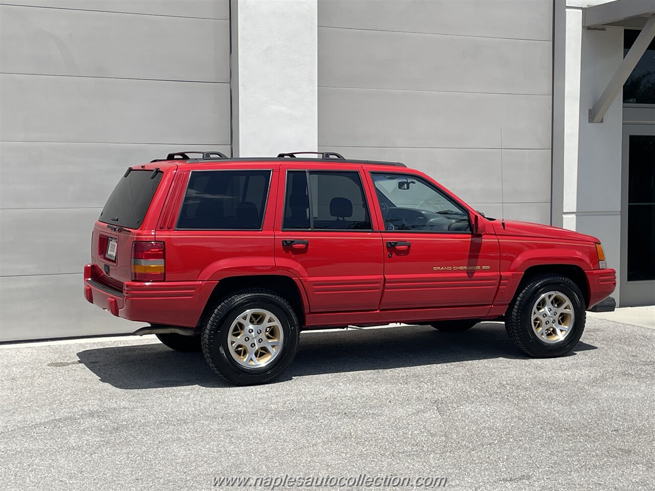 1997 Jeep Grand Cherokee Limited   - Photo 26 - Fort Myers, FL 33967