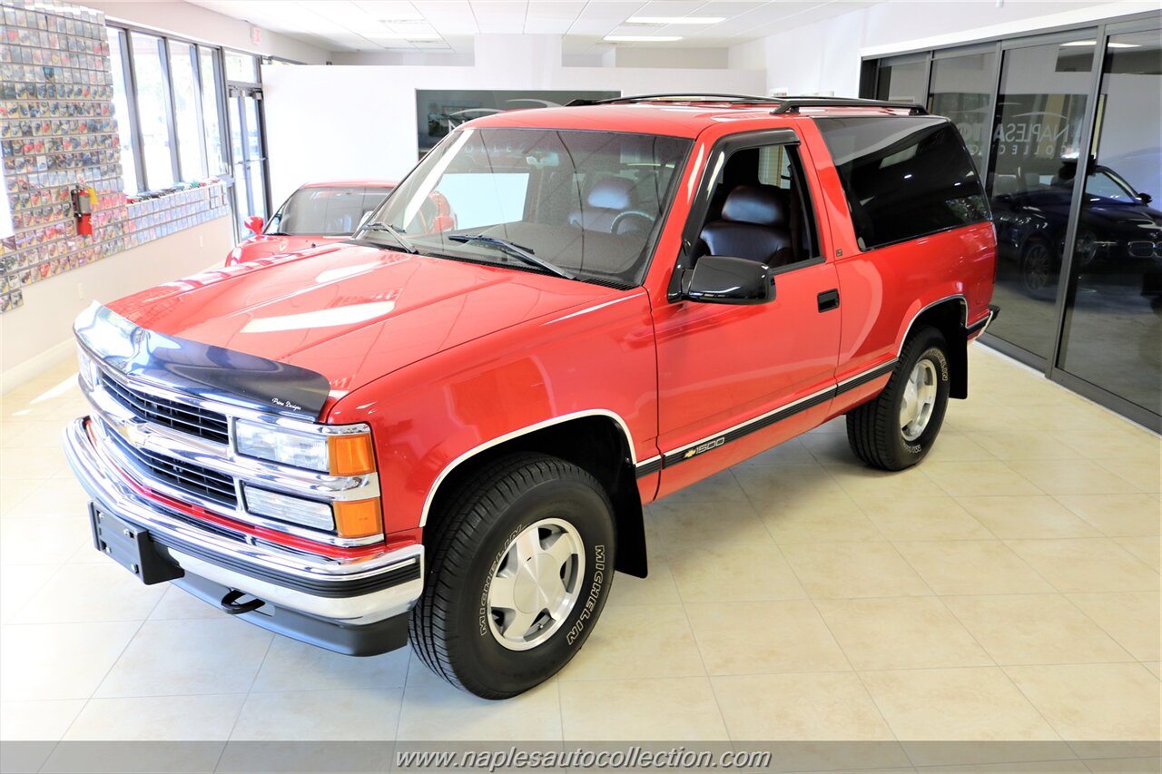 1996 Chevrolet Tahoe 2dr   - Photo 1 - Fort Myers, FL 33967
