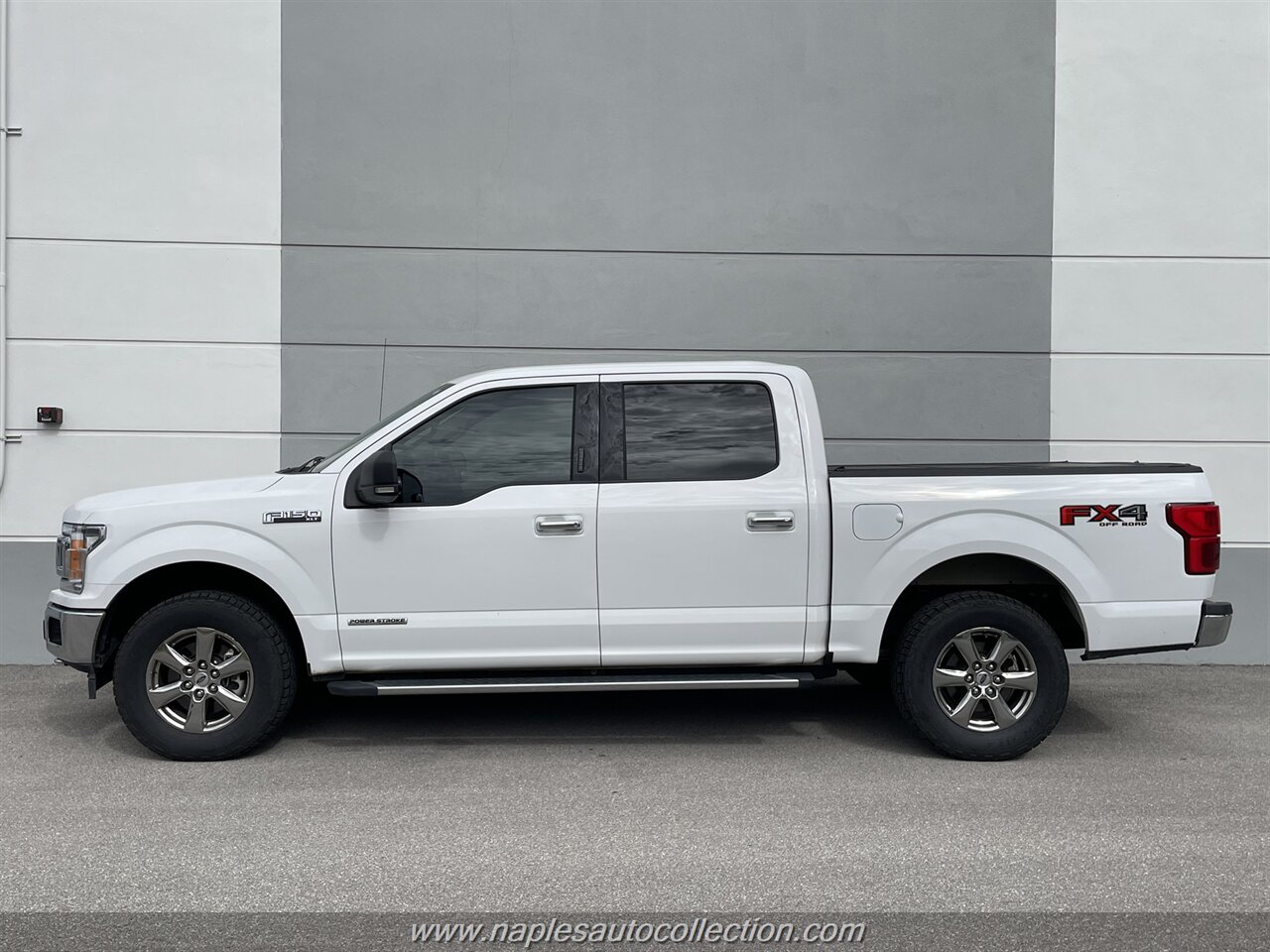2020 Ford F-150 XLT  FX4 - Photo 3 - Fort Myers, FL 33967