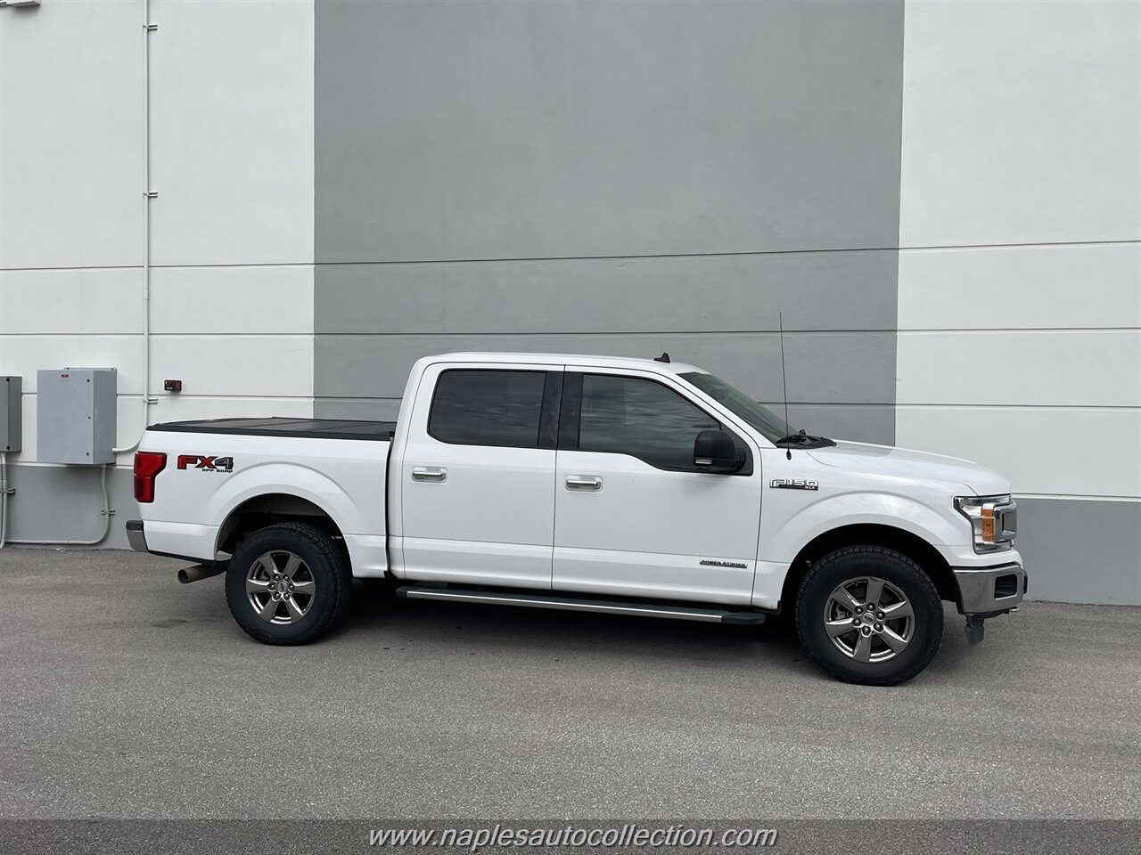 2020 Ford F-150 XLT  FX4 - Photo 25 - Fort Myers, FL 33967