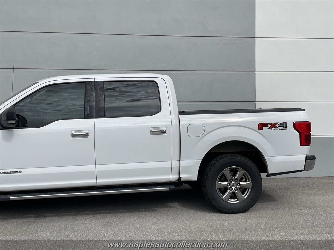2020 Ford F-150 XLT  FX4 - Photo 20 - Fort Myers, FL 33967