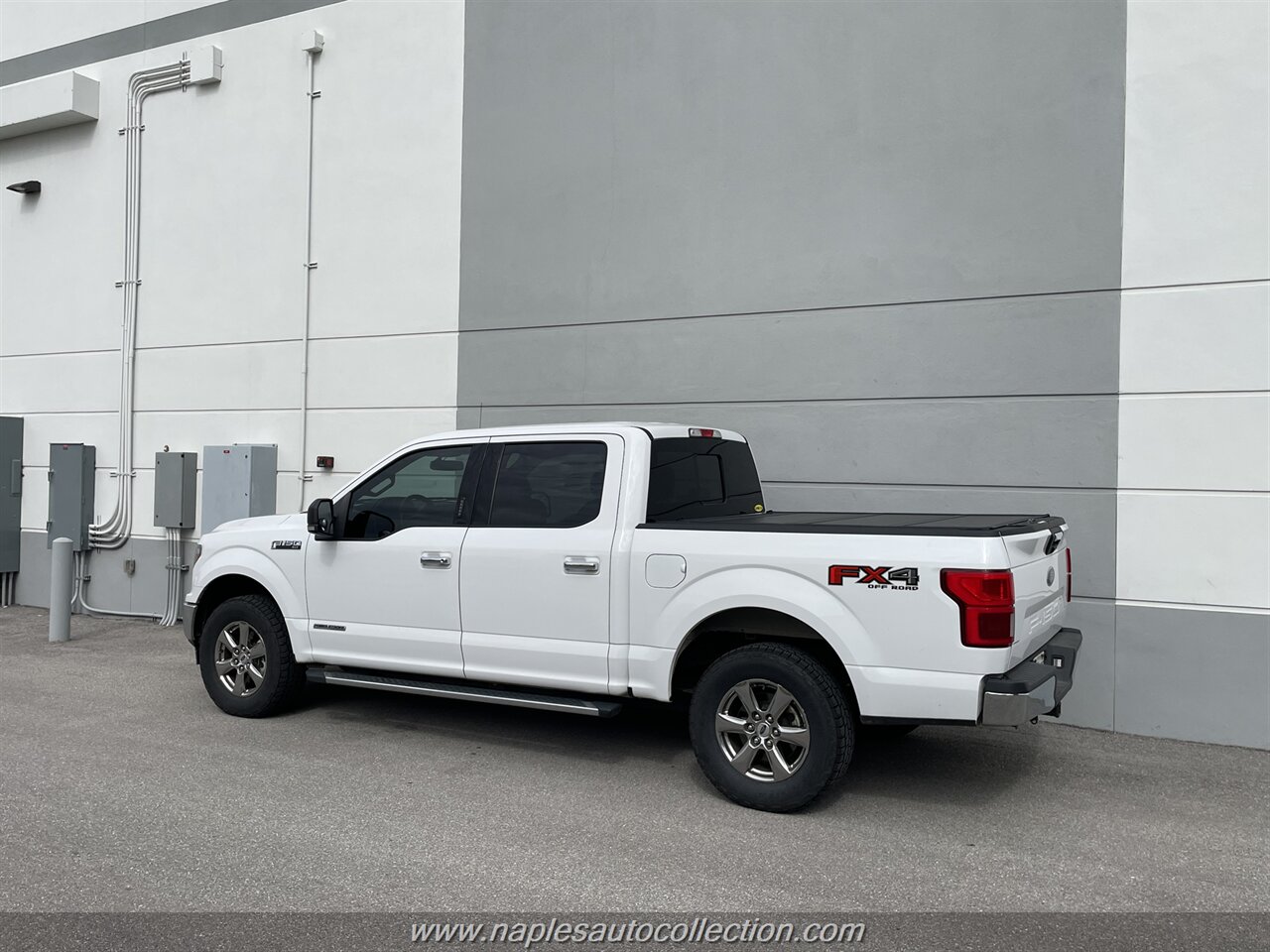 2020 Ford F-150 XLT  FX4 - Photo 22 - Fort Myers, FL 33967