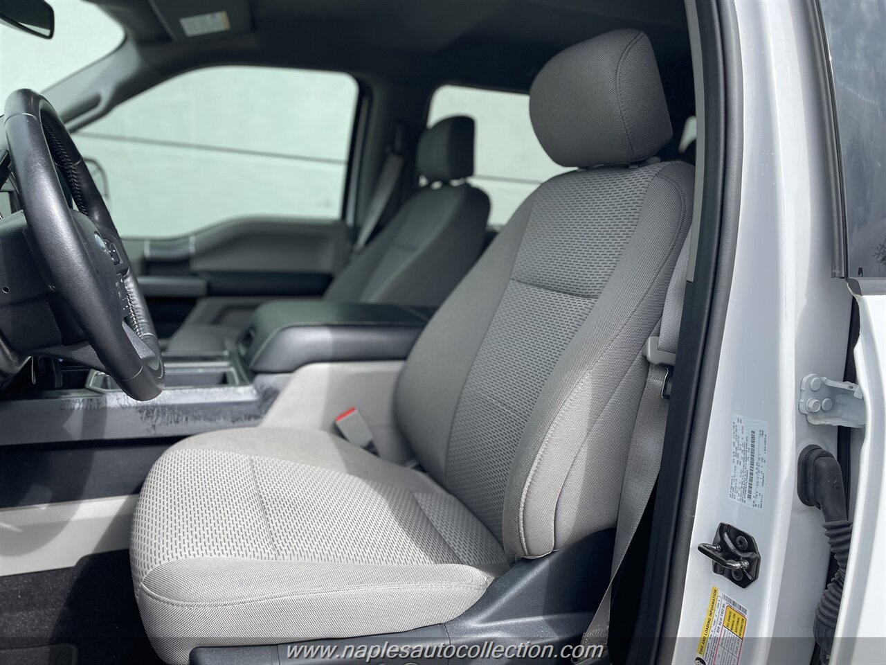 2020 Ford F-150 XLT  FX4 - Photo 9 - Fort Myers, FL 33967
