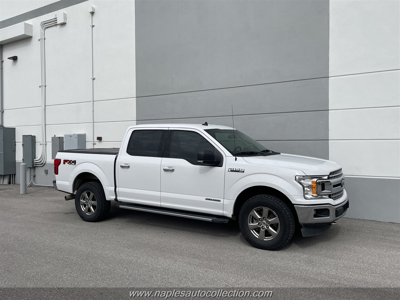 2020 Ford F-150 XLT  FX4 - Photo 26 - Fort Myers, FL 33967