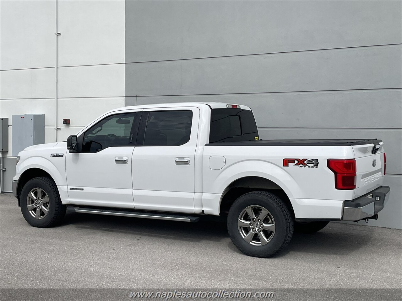 2020 Ford F-150 XLT  FX4 - Photo 4 - Fort Myers, FL 33967
