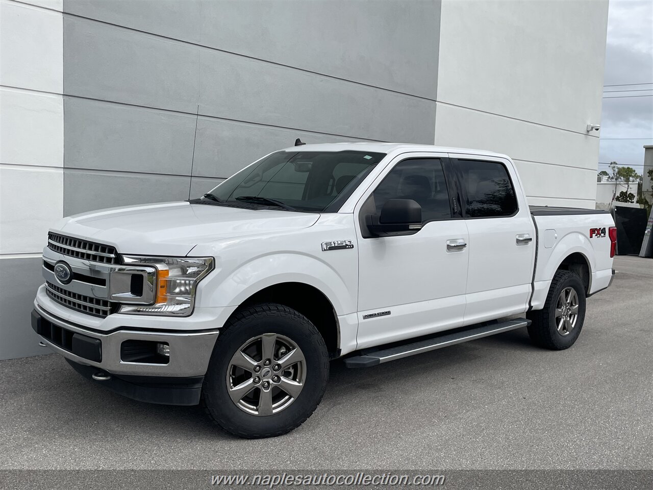 2020 Ford F-150 XLT  FX4 - Photo 13 - Fort Myers, FL 33967