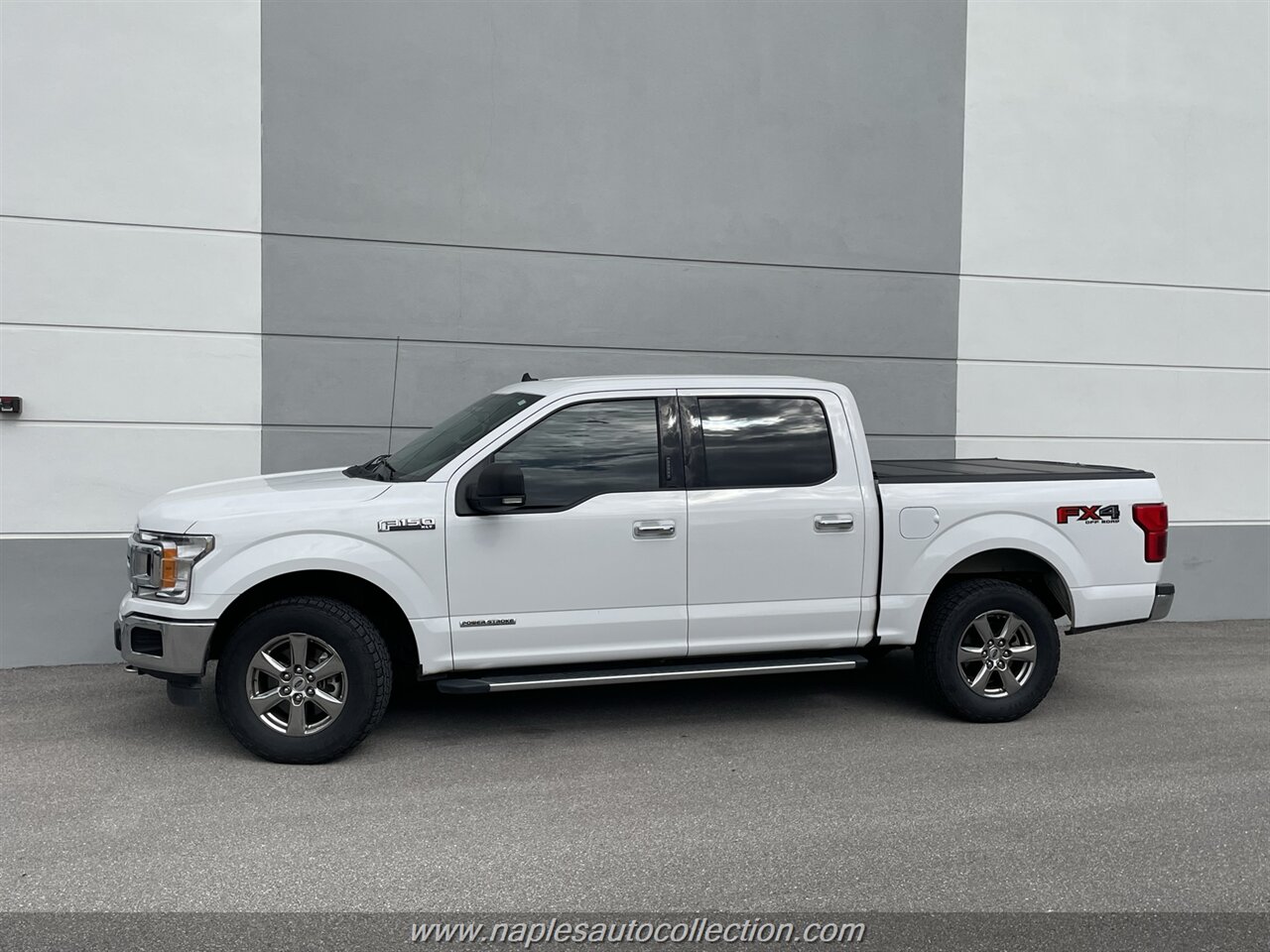2020 Ford F-150 XLT  FX4 - Photo 14 - Fort Myers, FL 33967