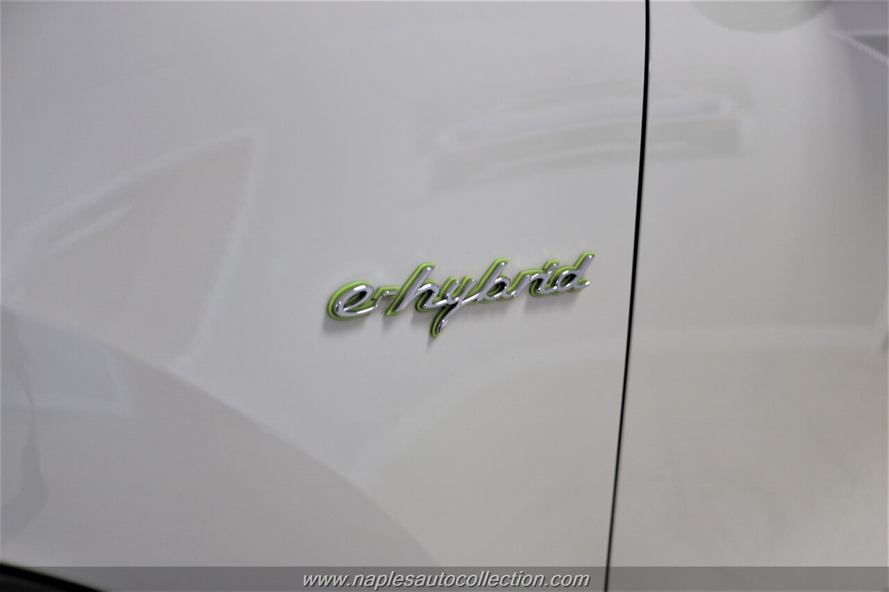 2016 Porsche Cayenne S E-Hybrid   - Photo 26 - Fort Myers, FL 33967
