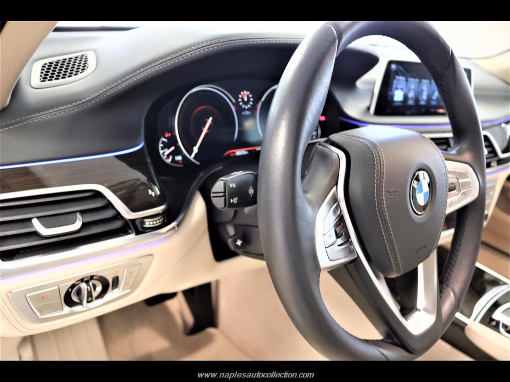 2016 BMW 740i   - Photo 12 - Fort Myers, FL 33967