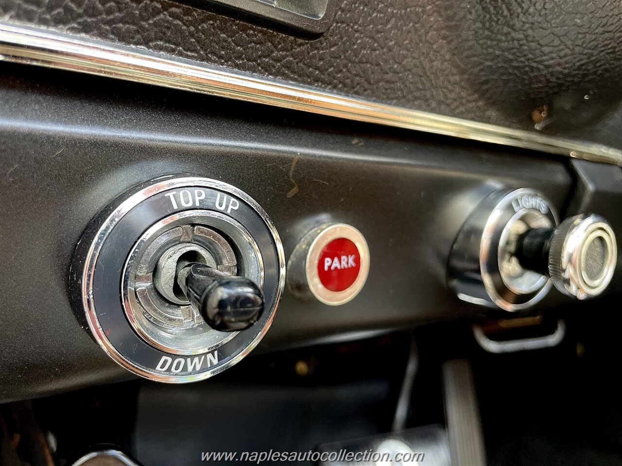 1973 Ford Mustang  Convertible - Photo 17 - Fort Myers, FL 33967