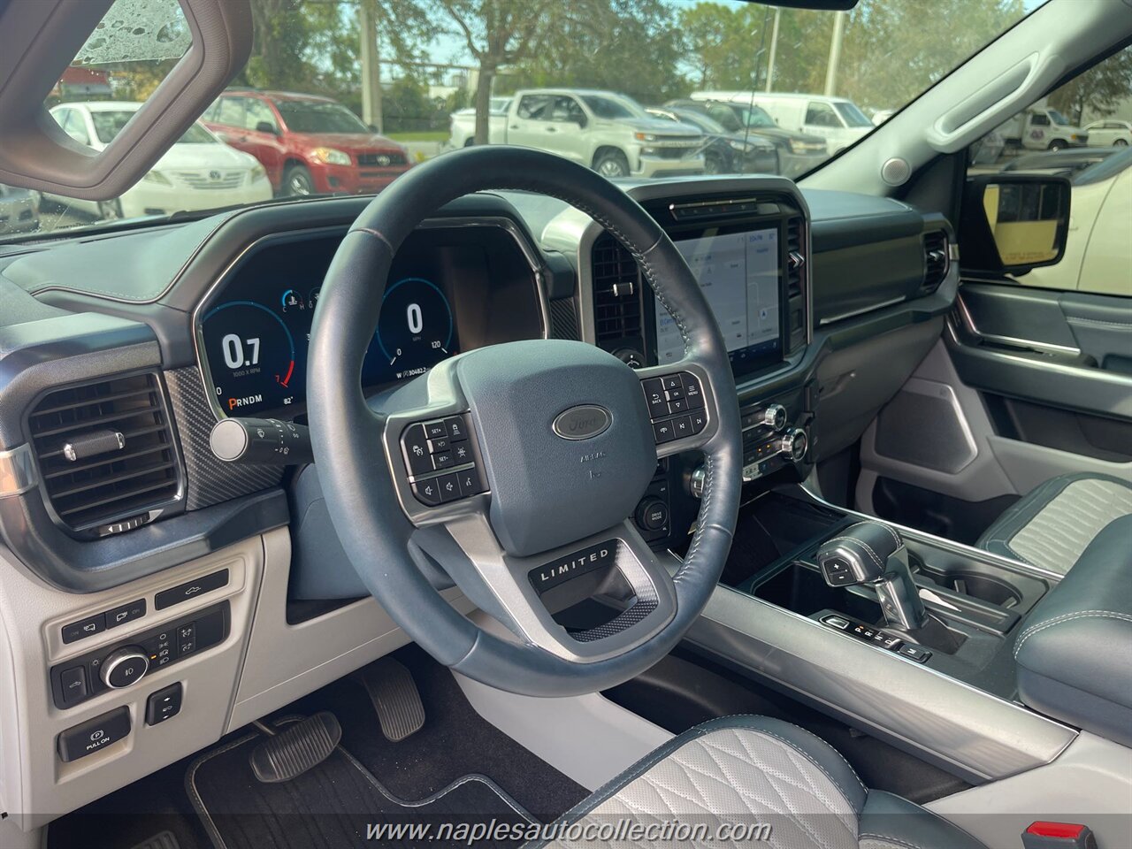 2021 Ford F-150 Limited   - Photo 10 - Fort Myers, FL 33967