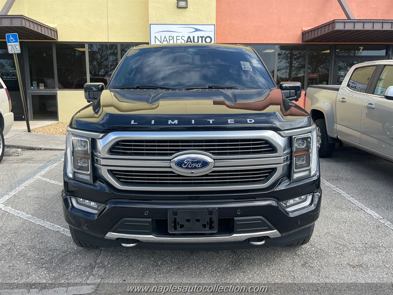 2021 Ford F-150 Limited   - Photo 3 - Fort Myers, FL 33967