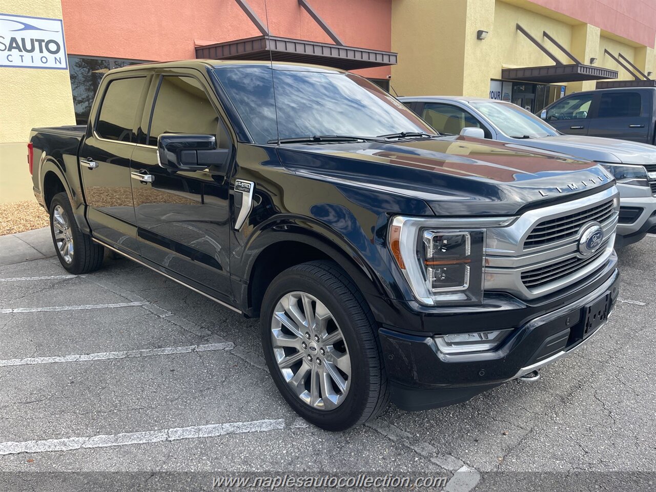 2021 Ford F-150 Limited   - Photo 4 - Fort Myers, FL 33967