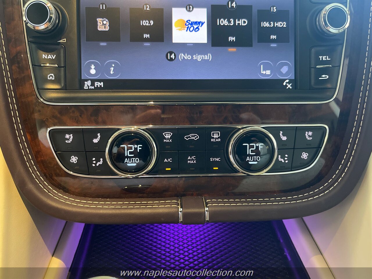 2019 Bentley Bentayga V8   - Photo 14 - Fort Myers, FL 33967