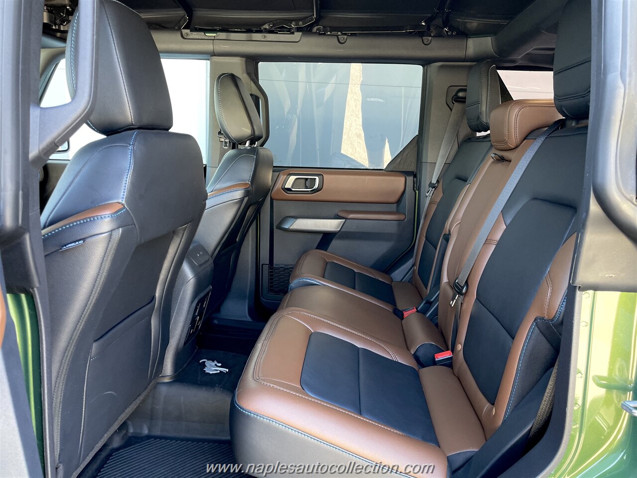 2023 Ford Bronco Outerbanks  Sasquatch Package - Photo 11 - Fort Myers, FL 33967