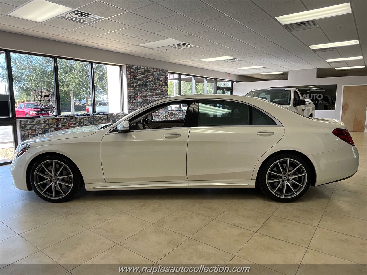 2019 Mercedes-Benz S 560   - Photo 8 - Fort Myers, FL 33967