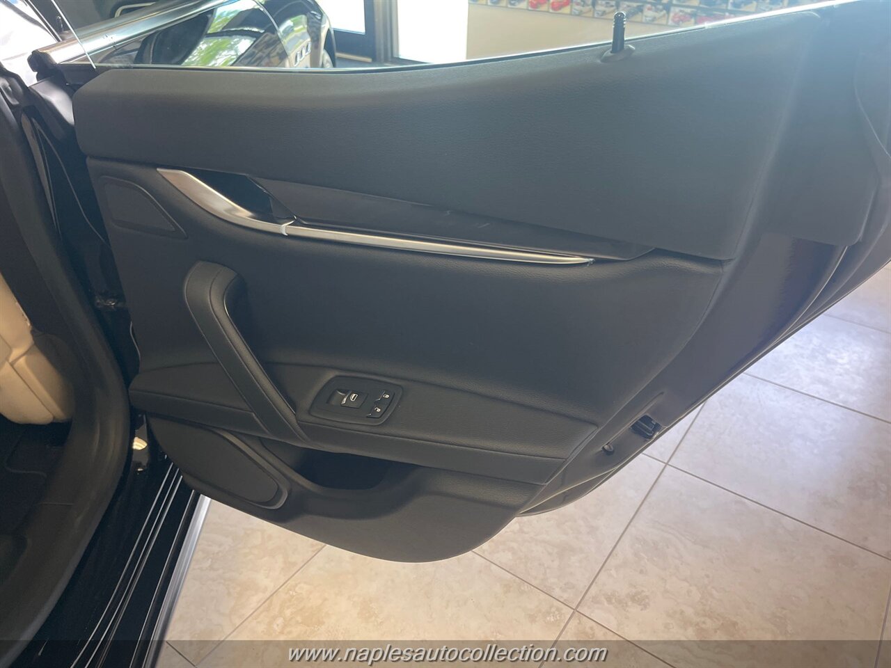 2019 Maserati Ghibli   - Photo 13 - Fort Myers, FL 33967