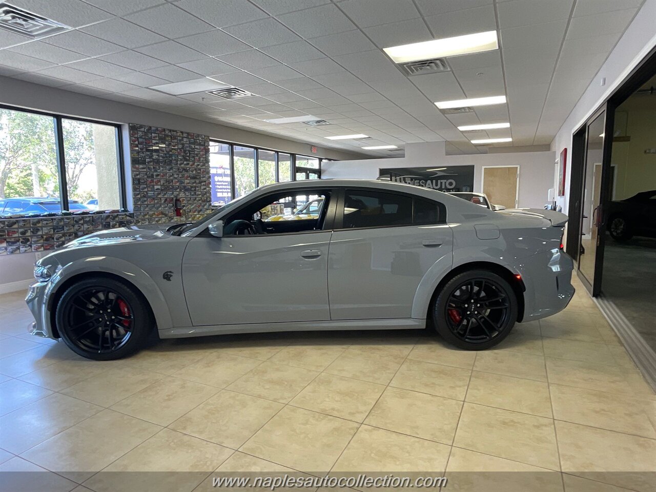 2022 Dodge Charger SRT Hellcat Widebody   - Photo 8 - Fort Myers, FL 33967