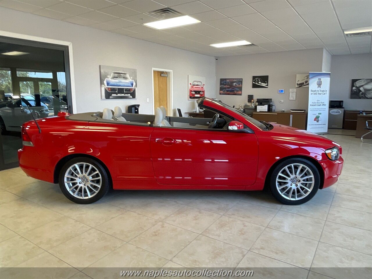 2008 Volvo C70 T5   - Photo 4 - Fort Myers, FL 33967