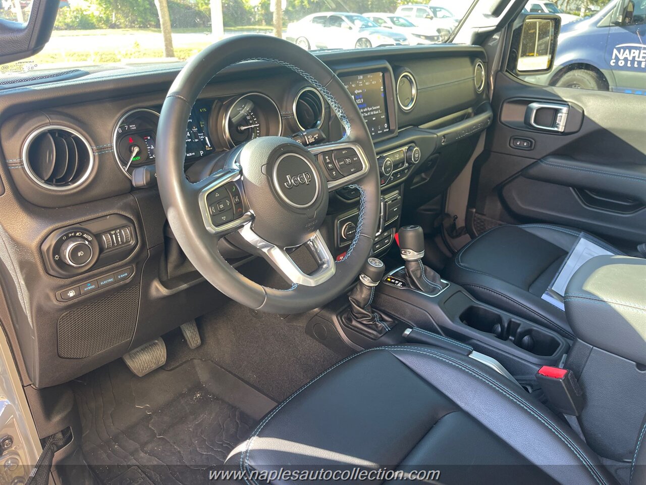 2021 Jeep Wrangler Unlimited Rubicon 4xe   - Photo 2 - Fort Myers, FL 33967