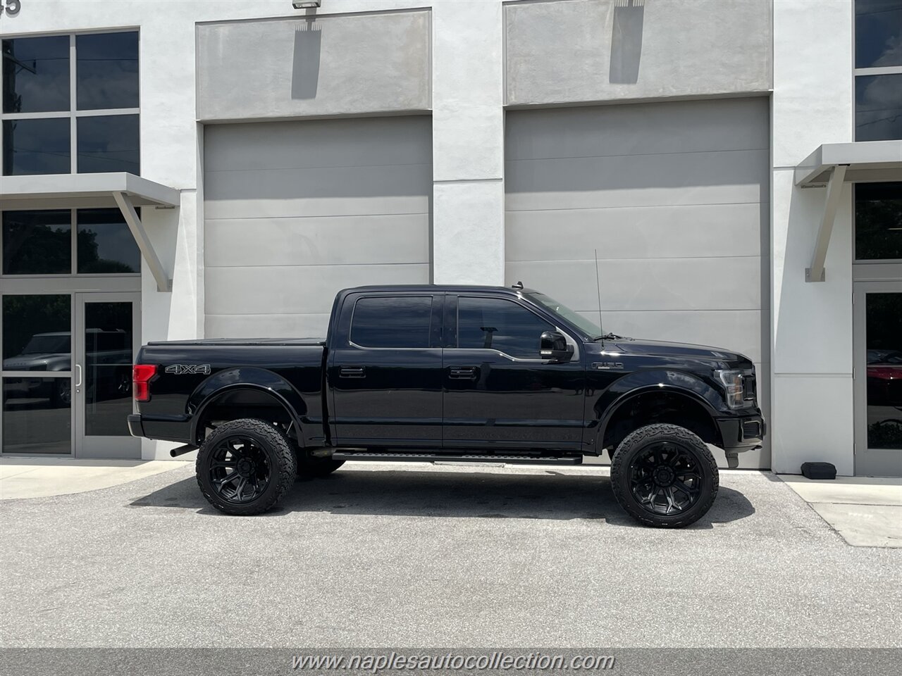 2020 Ford F-150 Lariat   - Photo 13 - Fort Myers, FL 33967