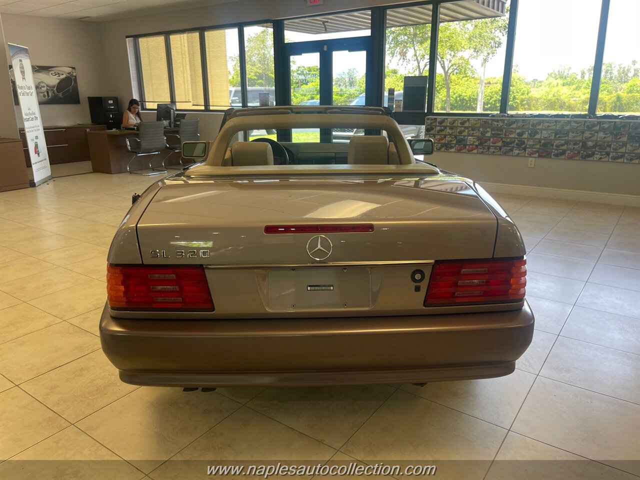 1994 Mercedes-Benz SL 320   - Photo 7 - Fort Myers, FL 33967