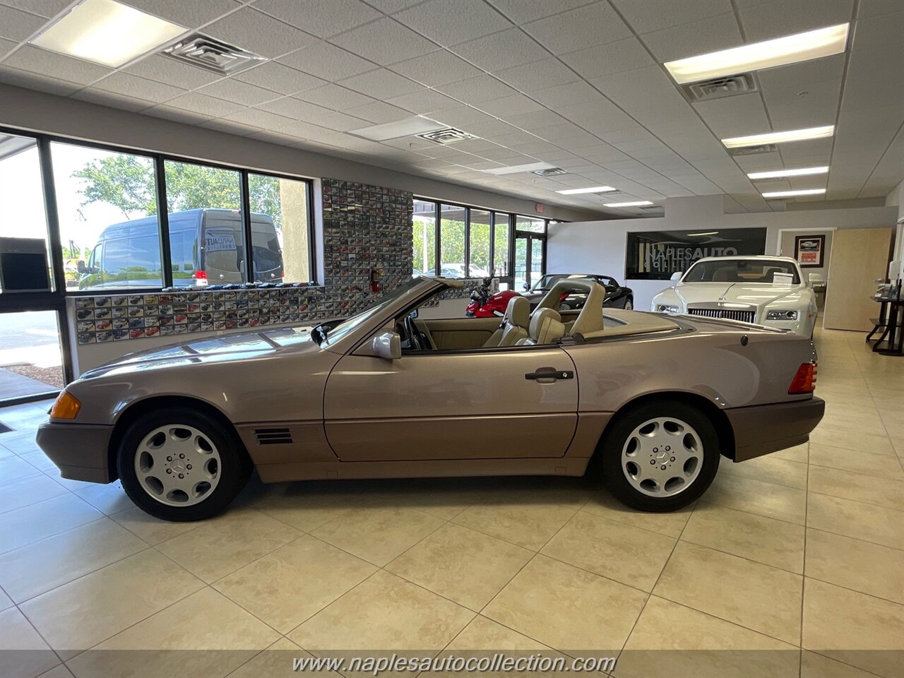 1994 Mercedes-Benz SL 320   - Photo 8 - Fort Myers, FL 33967