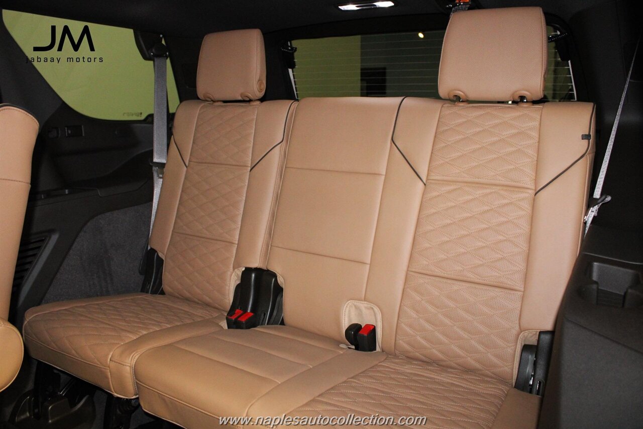2023 Cadillac Escalade Sport   - Photo 14 - Fort Myers, FL 33967