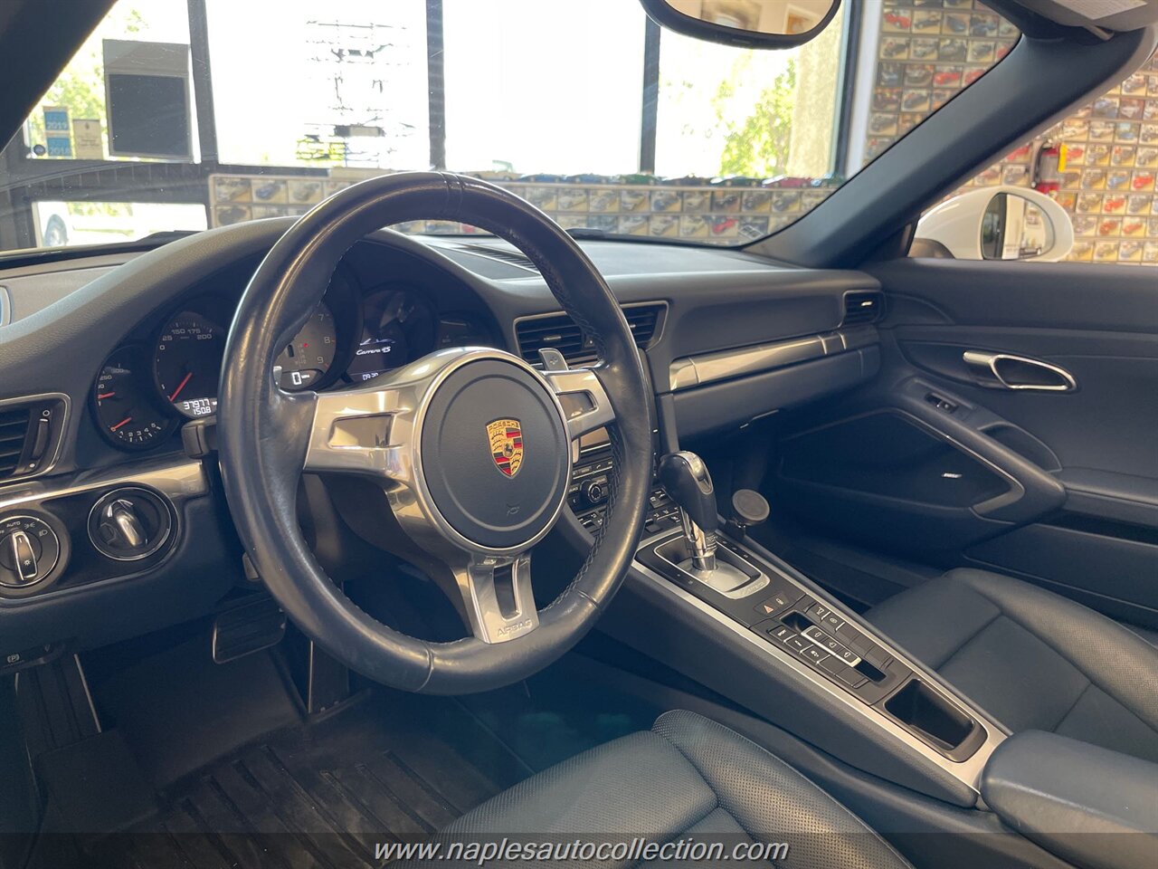 2014 Porsche 911 Carrera 4S   - Photo 14 - Fort Myers, FL 33967