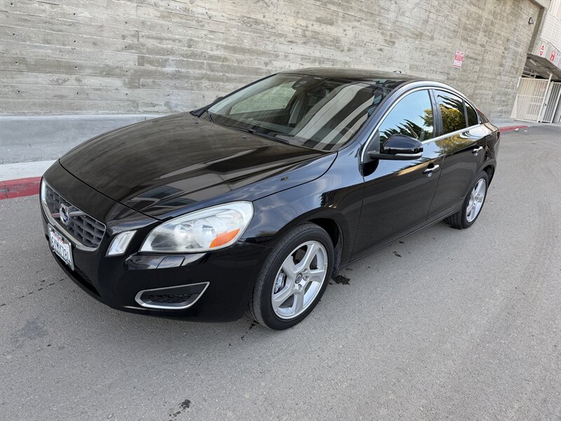 2013 Volvo S60 T5 Premier   - Photo 1 - Tarzana, CA 91356