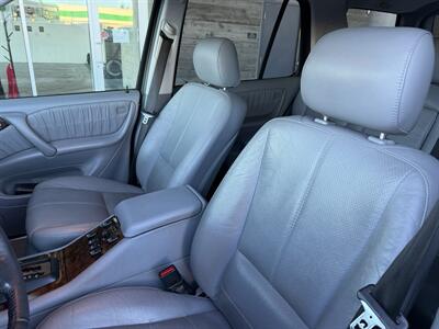 2001 Mercedes-Benz ML 320 Classic   - Photo 12 - Tarzana, CA 91356
