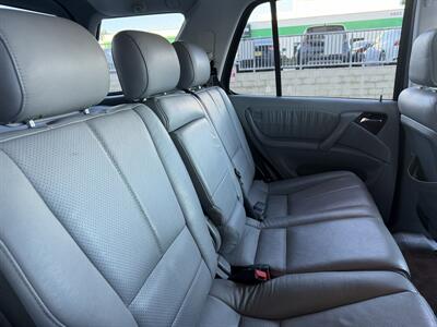 2001 Mercedes-Benz ML 320 Classic   - Photo 16 - Tarzana, CA 91356