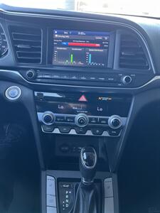 2020 Hyundai ELANTRA Value Edition   - Photo 13 - Tarzana, CA 91356