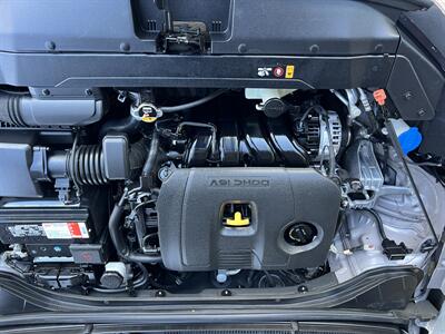 2020 Hyundai ELANTRA Value Edition   - Photo 18 - Tarzana, CA 91356