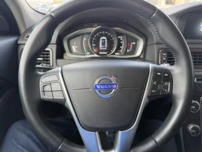 2015 Volvo XC70 T5 Drive-E Premier   - Photo 20 - Tarzana, CA 91356