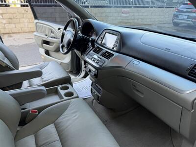 2008 Honda Odyssey Touring - Photo 20 - Tarzana, CA 91356
