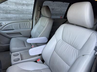 2008 Honda Odyssey Touring - Photo 12 - Tarzana, CA 91356