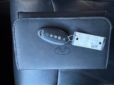 2015 INFINITI QX60   - Photo 18 - Tarzana, CA 91356