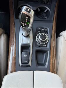 2012 BMW X5 xDrive35i Premium   - Photo 19 - Tarzana, CA 91356