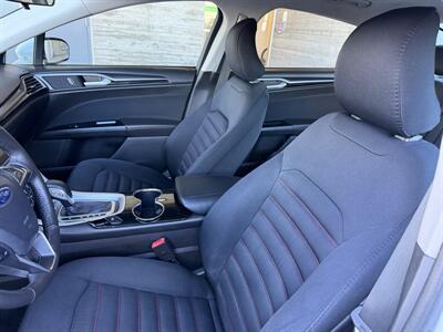 2016 Ford Fusion SE   - Photo 12 - Tarzana, CA 91356
