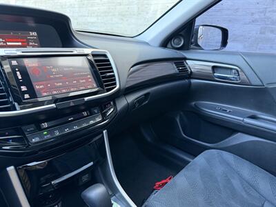 2016 Honda Accord EX   - Photo 24 - Tarzana, CA 91356
