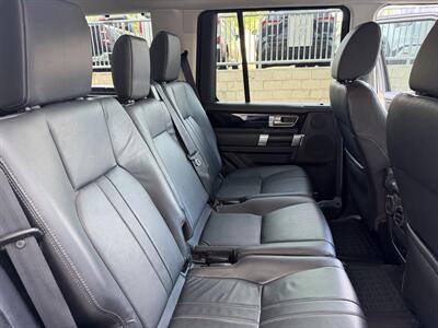 2011 Land Rover LR4 - Photo 17 - Tarzana, CA 91356