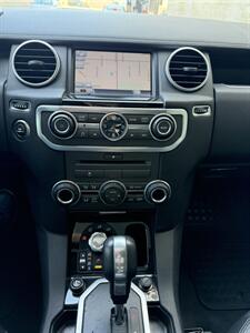 2011 Land Rover LR4 - Photo 21 - Tarzana, CA 91356