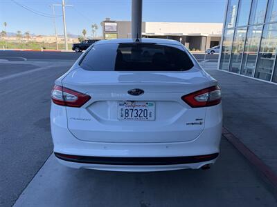 2013 Ford Fusion Hybrid SE   - Photo 5 - Tarzana, CA 91356