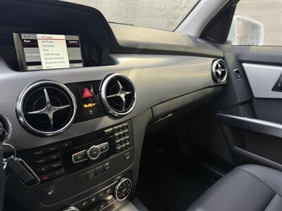 2015 Mercedes-Benz GLK GLK 350 4MATIC   - Photo 24 - Tarzana, CA 91356