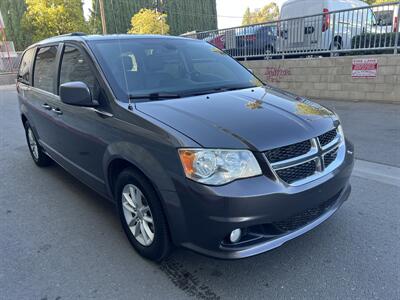 2019 Dodge Grand Caravan SXT   - Photo 8 - Tarzana, CA 91356