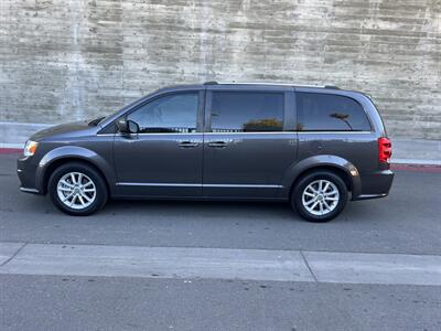 2019 Dodge Grand Caravan SXT   - Photo 2 - Tarzana, CA 91356