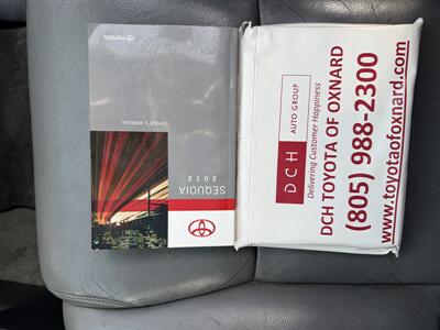 2012 Toyota Sequoia SR5   - Photo 22 - Tarzana, CA 91356